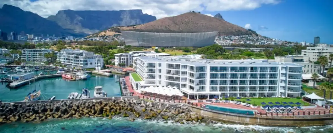 Radisson Blu Hotel Waterfront-1